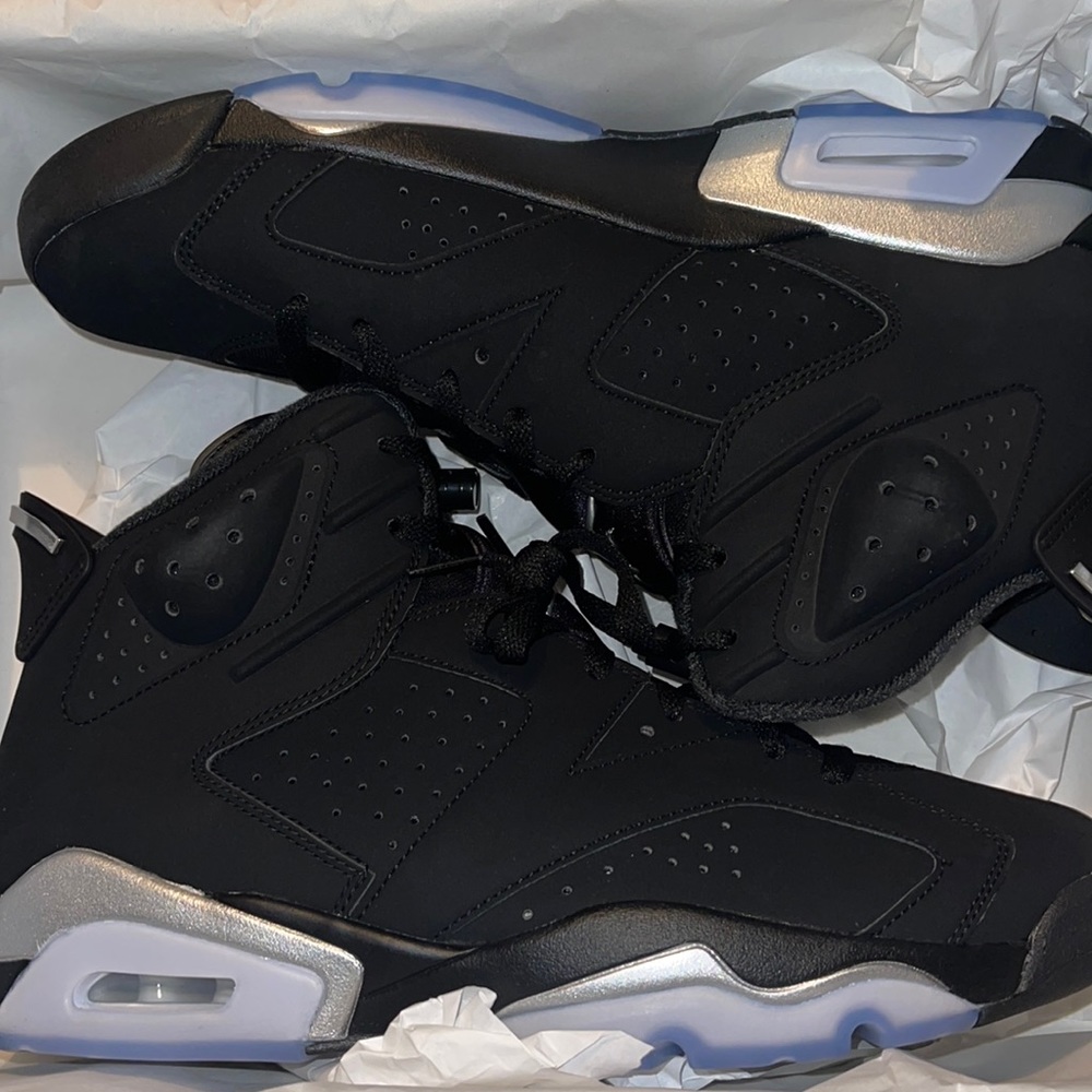 Air Jordan retro chrome 6